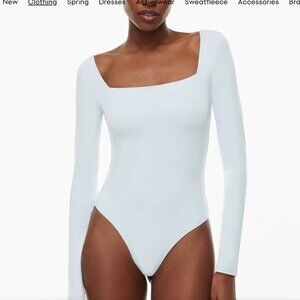 Aritiza Babaton contour squareneck longsleeve bodysuit